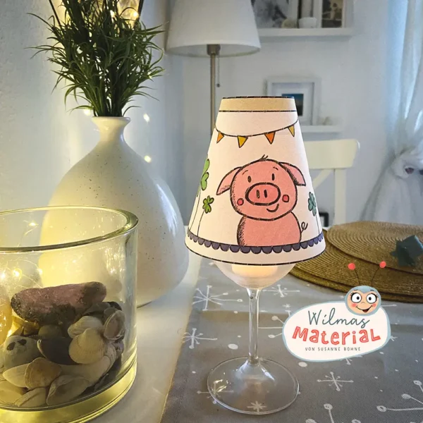 diy weinglas lampenschirm vorlage zum ausdrucken silvester party glück marienkäfer glückskäfer glückschwein geburtstag feier geburtstagsparty silvesterparty dekoration deko